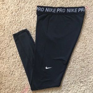 NIKE Pro workout leggings